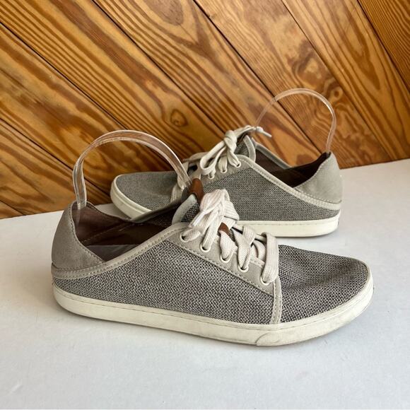 OluKai Pehuea Li Sneaker in Tapa - Picture 11 of 11